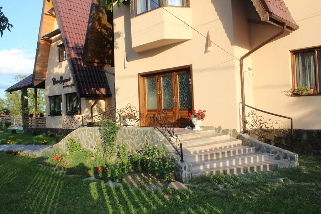 Casa Gorjeana Complex Agroturistic Hotel Pestisani Exterior photo